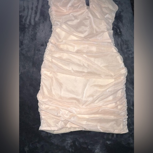 Oh Polly Never Too Late Mini Dress in Beige Size 6 - Picture 10 of 14